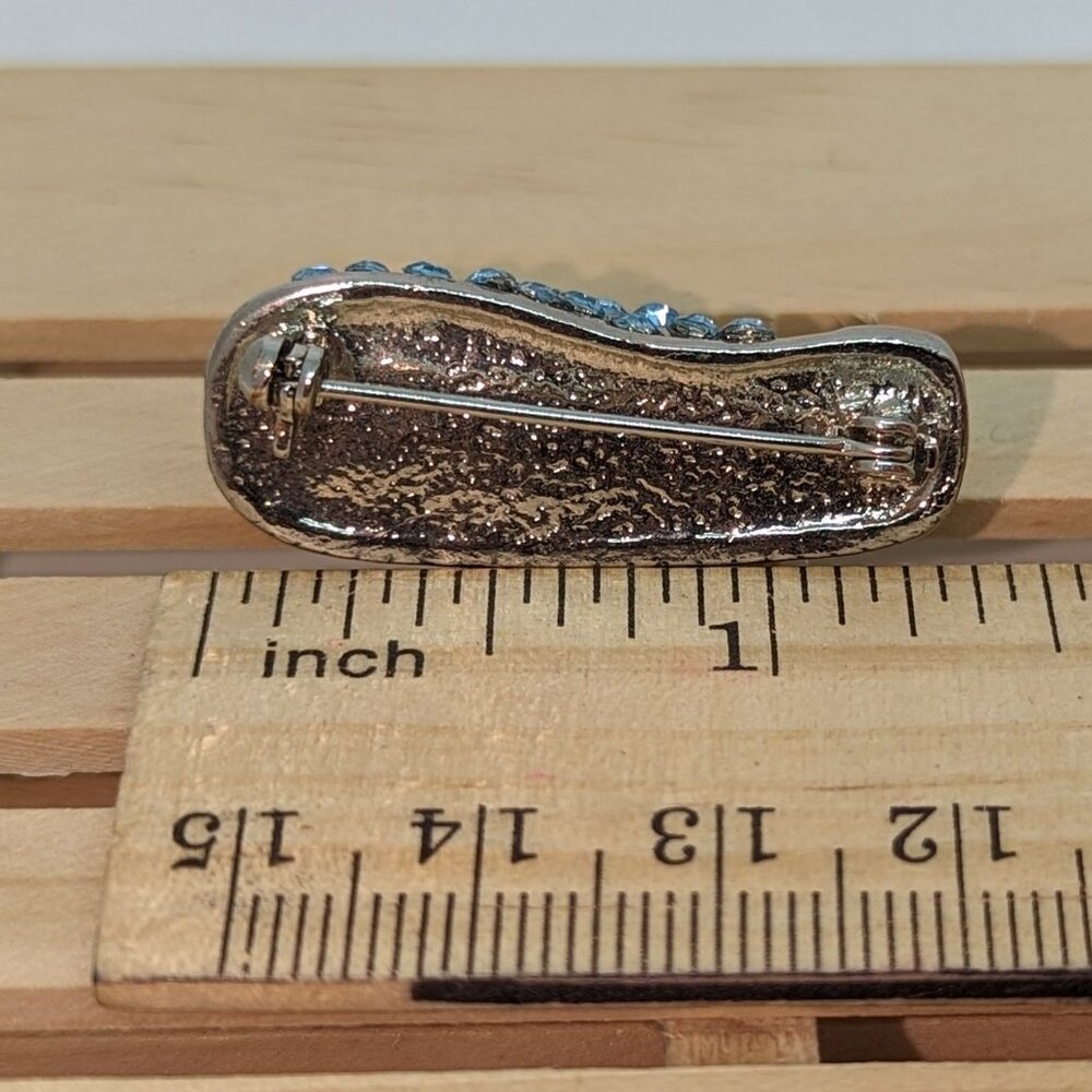 Miniature Rhinestone Blue Shoe Pin Brooch Silver-Tone Jewelry Accessory - Picture 3 of 3